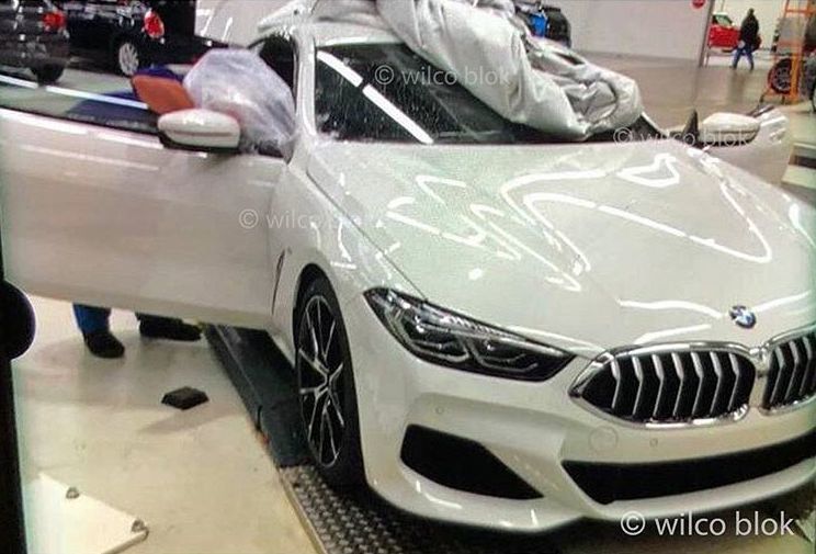 bmw 8s 1