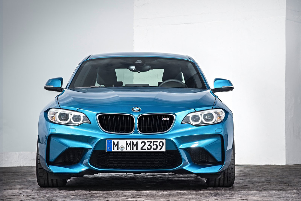 BMW M2 6