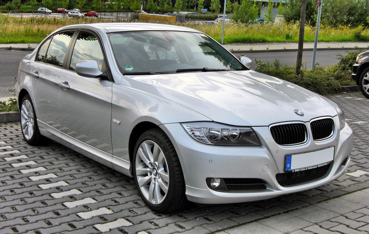 BMW E90 1