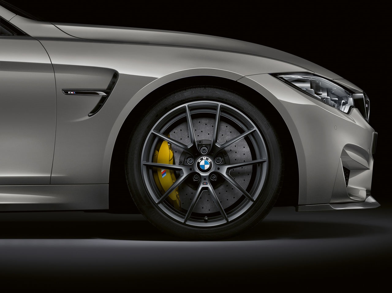 BMW M3 CS wheels